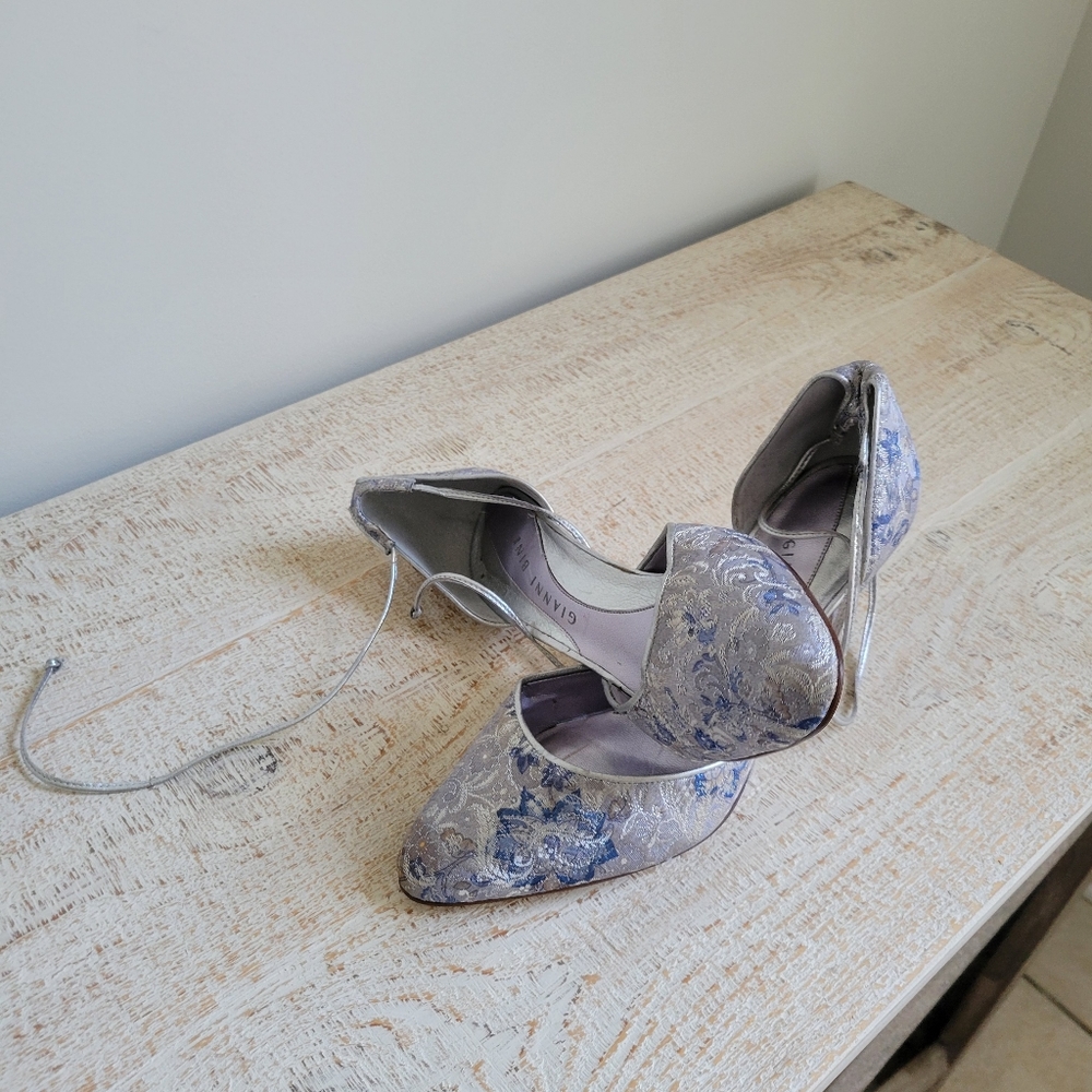 Gianni Bini Size 7 high heels silver with blue floral design. Used
